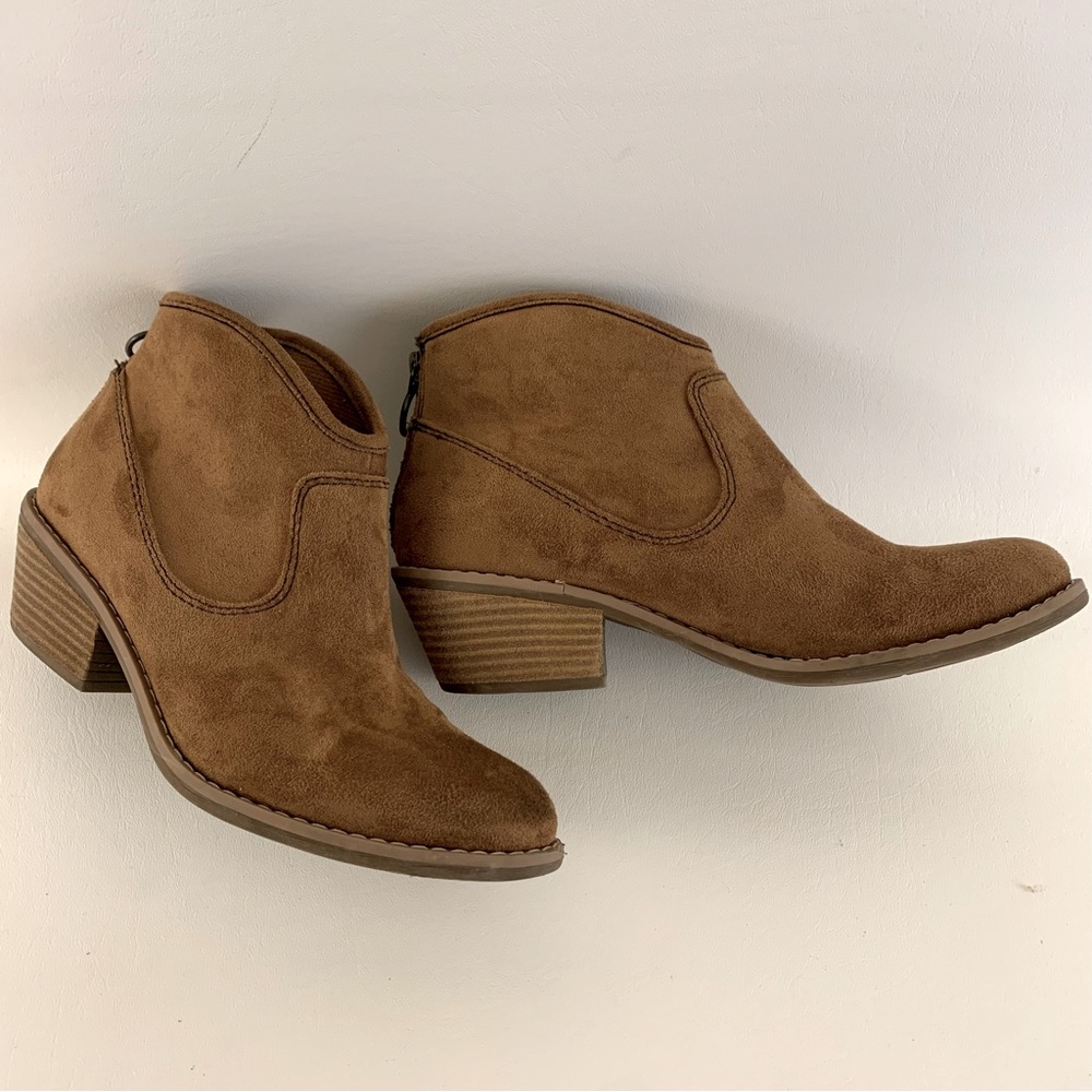 Euro Soft By Sofft Tan Faux Suede Booties